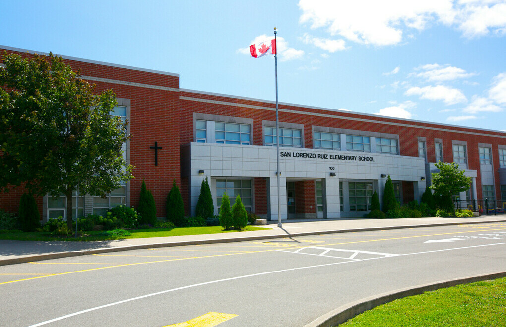 Picture of the front of  San Lorenzo Ruiz Catholic Elementary School