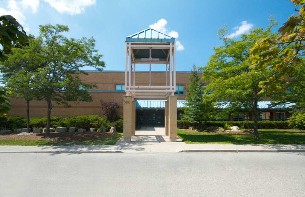 Picture of the front of Our Lady of Good Voyage Catholic Elementary School