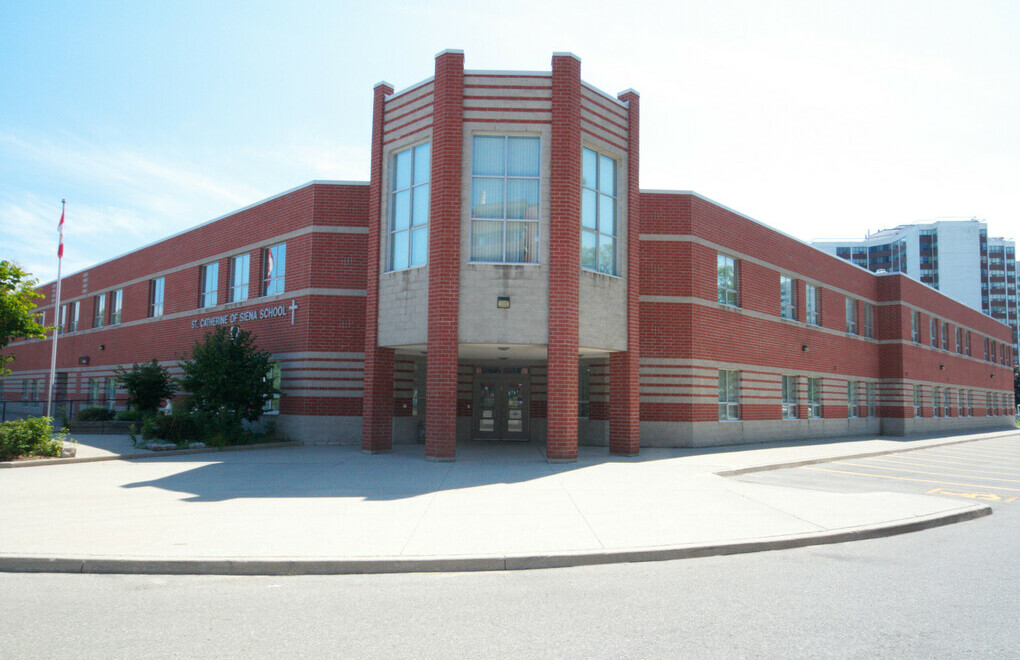 Picture of the front of St. Catherine of Siena Catholic Elementary School